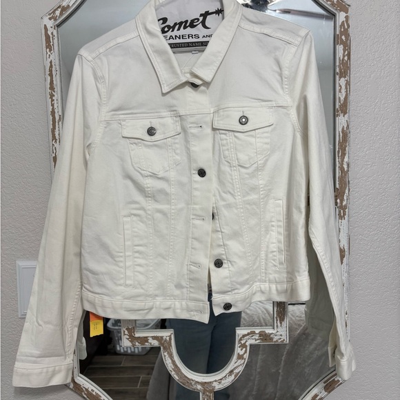 LOFT Jackets & Blazers - LOFT Cream Denim Jacket